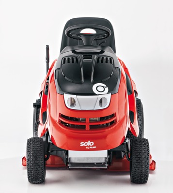 Záhradný traktor solo by AL-KO T 13-93.3 HD