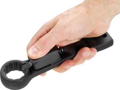 Úderový očkový klíč Safety 80mm FACOM